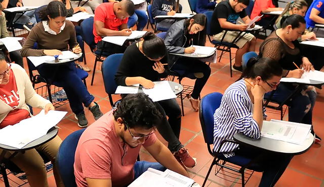 Varias universidades privadas cobran por semestre más de 14 millones de pesos. Foto: Icfes