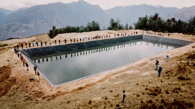 Los reservorios artificiales dotan de agua para el agro durante todo el año. Foto: GRALL