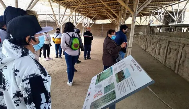 Visitas a lugares turísticos se hacen respetando protocolos de bioseguridad. Foto: MPT