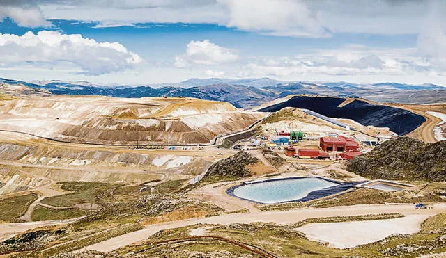 Transacción. En julio del 2022, Newmont adquiere la exclusividad sobre la minera Yanacocha. Foto: difusión