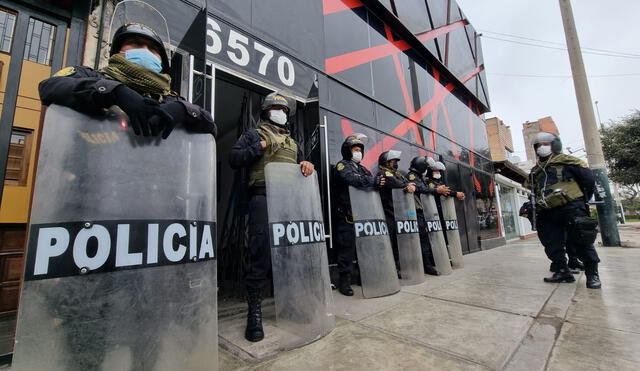 Policía intervino siete inmuebles por investigación sobre lavado de activos de presunta organización criminal. Foto: Joel Robles/ URPI-LR