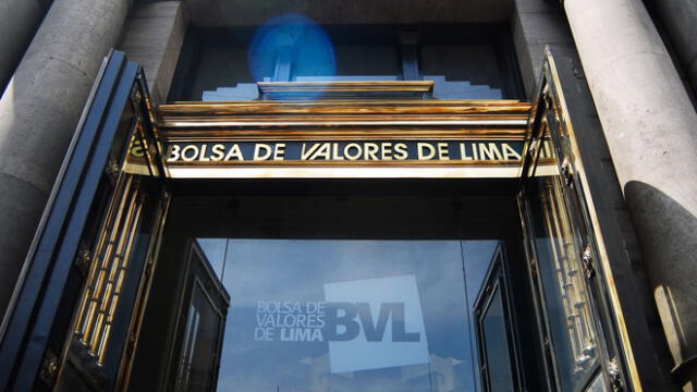 El índice S&P/BVL Perú General, el más representativo de la bolsa limeña, avanzó 0,27% hasta los 19.370,95 puntos. Foto: Andina