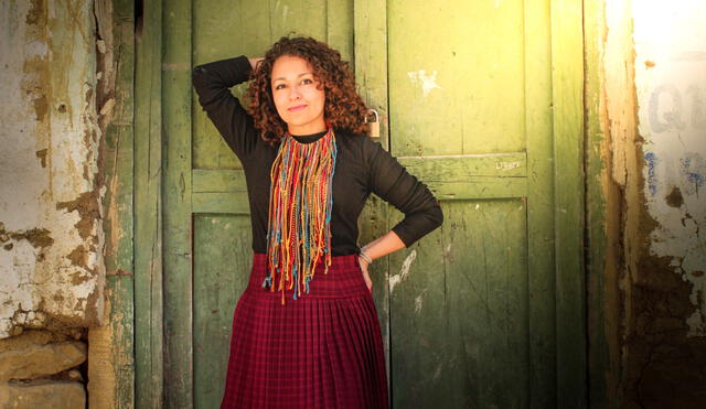 Voz y belleza. Araceli Poma ha grabado Arando, Sueños de Nieve y ahora The Sacred Leaf con Afro-Andean Funk, nominada al Grammy Latino. Foto: Alejandro Cerna/La República