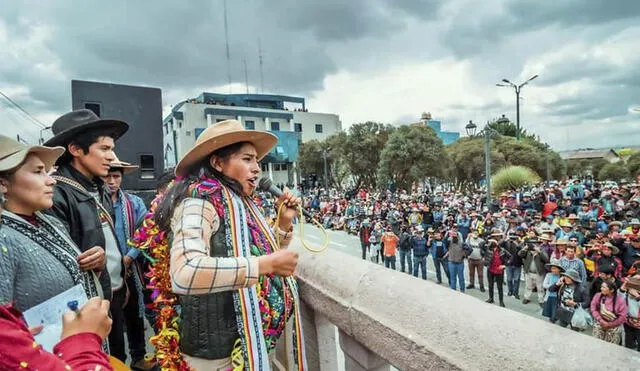Laguna festejó elección en la plaza de Espinar. Foto: Cortesía Rutbel Yonato Quispe Cruz.