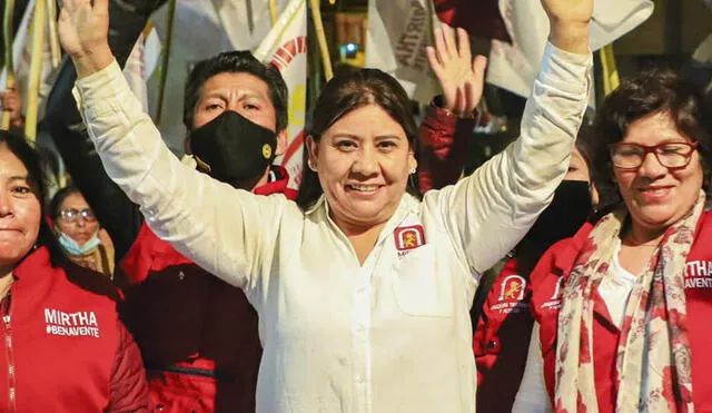 La candidata postuló por el movimiento Arequipa, Tradición y Futuro. Foto: Facebook candidata
