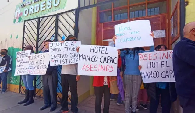 Protesta en exteriores del Ministerio Público de Cusco. Foto: Alexander Flores/Urpi