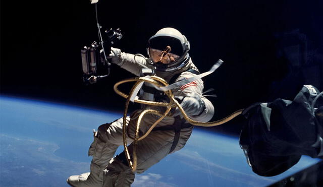 Los astronautas de la NASA realiza caminatas espaciales desde 1965. Foto: NASA