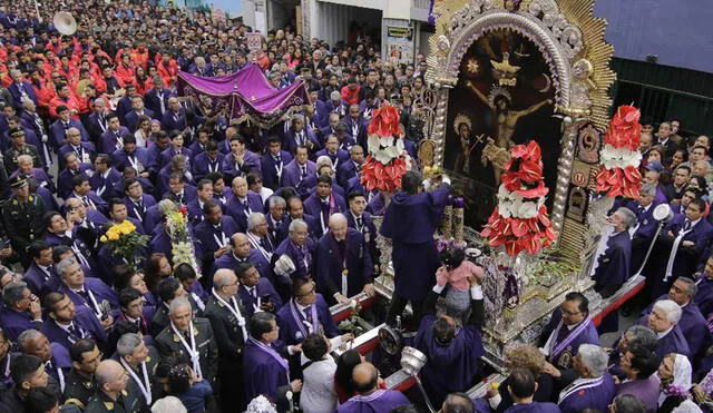 La procesión del Señor de los Milagros será celebrada tras dos años pandemia. Foto: John Reyes/La República