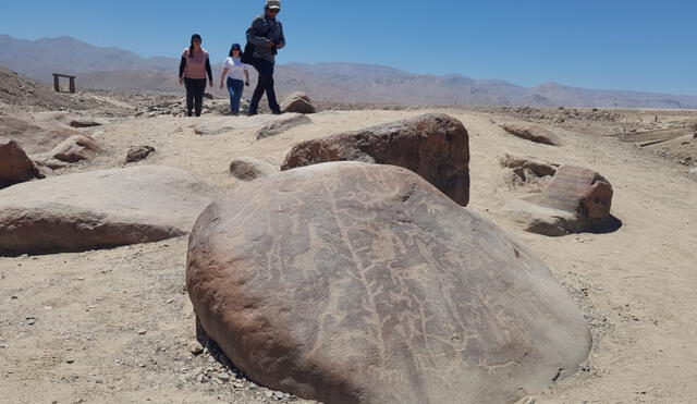 Miculla, rocas con grabaciones de figuras. Foto: Liz Ferrer/La República