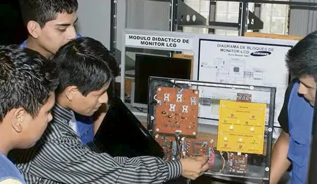 Algo más. Profesores de institutos ganarán S/69 por hora. Foto: difusión