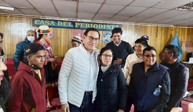 Gira. Expresidente Martín VIzcarra, está de paso por Puno. Foto: La República