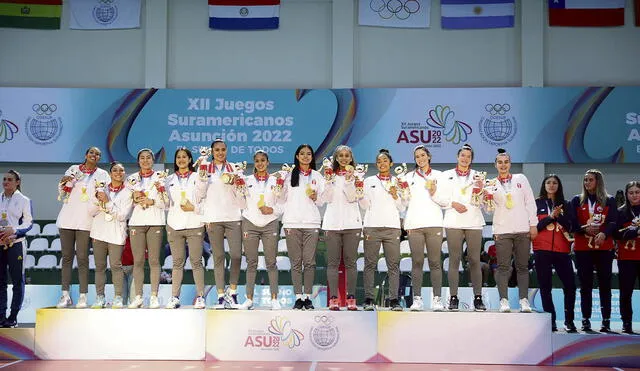 Redondo. La selección femenina de vóley culminó de gran manera los Suramericanos 2022. Foto: difusión