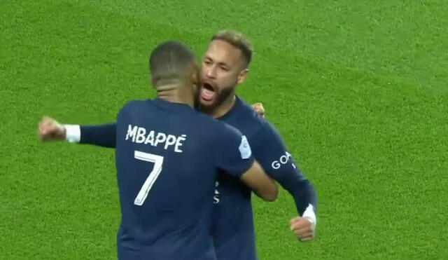 Neymar y Mbappé celebran juntos. Foto: captura ESPN