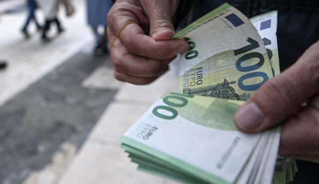 ¿A cuánto se cotiza el euro hoy, lunes 17 de octubre. Foto: AFP