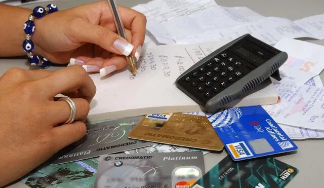 Si una persona paga a tiempo sus deudas, aparecerá con una calificación a su favor en Infocorp. Foto: Andina