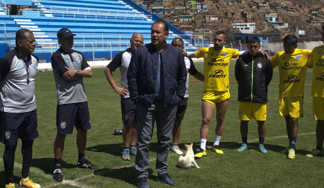 Reynoso visitó al plantel de ADT de Tarma. Foto: ADT Tarma/Facebook