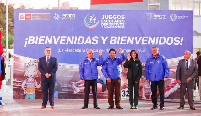 Pedro Castillo se hizo presente en la inauguración de los Juegos Escolares Deportivos y Paradeportivos 2022. Foto: Andina