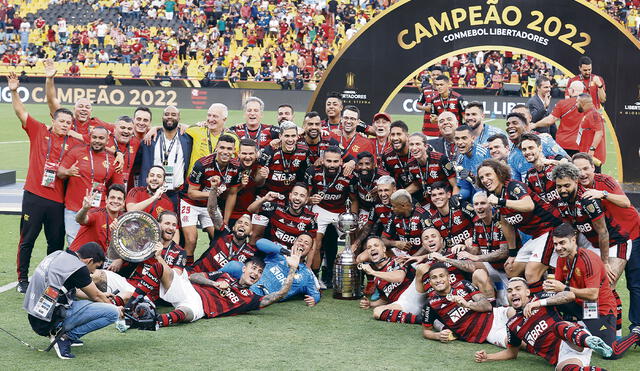 El cuadro más popular de Brasil obtuvo su tercera Copa Libertadores al vencer en final de Guayaquil. Foto: EFE