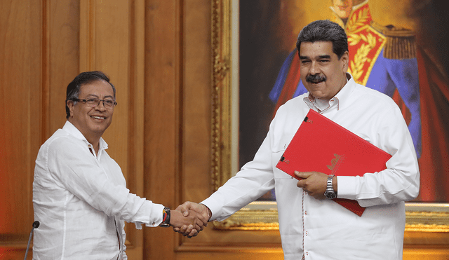 El presidente Nicolás Maduro recibió a su homólogo de Colombia, Gustavo Petro. Foto: EFE