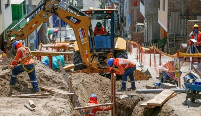 Según Controlaría, a marzo del año 2023 existen 1.746 obras públicas paralizadas. Foto: Contraloría