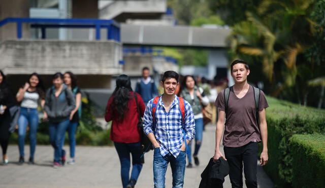 Universidades en el Perú pueden ser la puerta al crecimiento y desarrollo personal de los ciudadanos. Foto: Factor Capital Humano