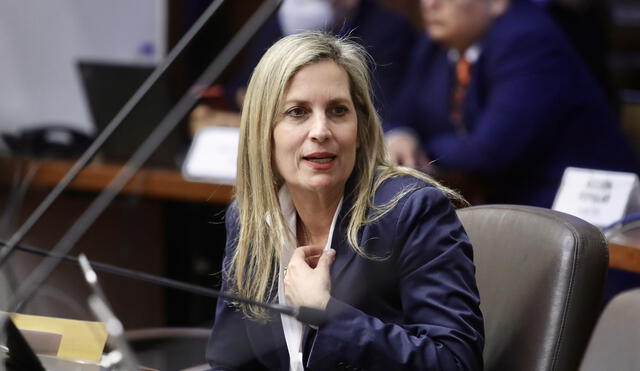 Según las actas parlamentarias, Patricia Chirinos era una de las vicepresidentes que estuvo presente en el convenio. Foto: Congreso