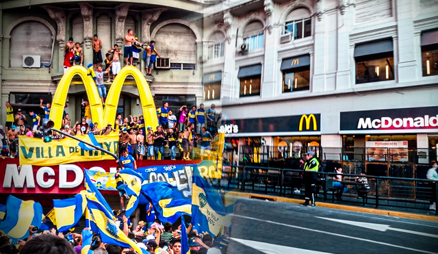 El McDonalds del Obelisco y sus memes han vuelto con el título de Argentina en el Mundial Qatar 2022. Foto: composición de Gerson Cardoso/La República/Twitter/@McDonaldsBaires
