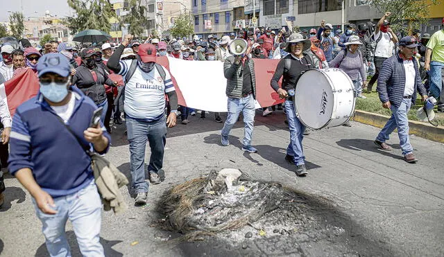 Protestas en contra de Dina Boluarte en Arequipa y que exigen el cierre del Congreso. Foto: referencial/Rodrigo Talavera/La República