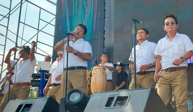'Chechi' Saavedra deleita con su música a piuranos. Foto: Almendra Ruesta/URPI-LR