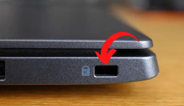 Este pequeño orificio presente en todas las laptops se llama conector de seguridad Kensington. Foto: ComputerHoy