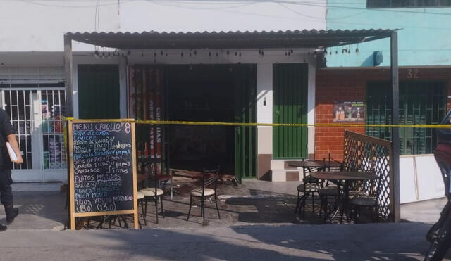 La víctima, un hombre con antecedentes por robo agravado, estaba comiendo con dos mujeres en una cebichería. Foto: PNP