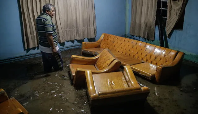 Consecuencia. Viviendas en el distrito de Hunter resultaron inundadas por precipitaciones. Foto: Rodrigo Talavera/ La República