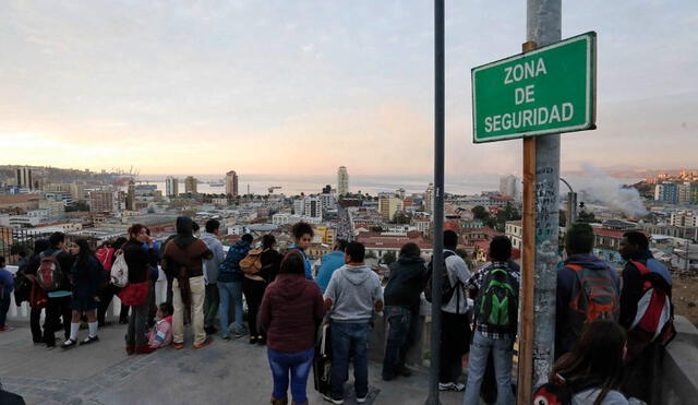 Temblor hoy, domingo 29 de enero: ¿dónde fue el último sismo en Chile? Según el CSN. Foto: composición LR / AFP