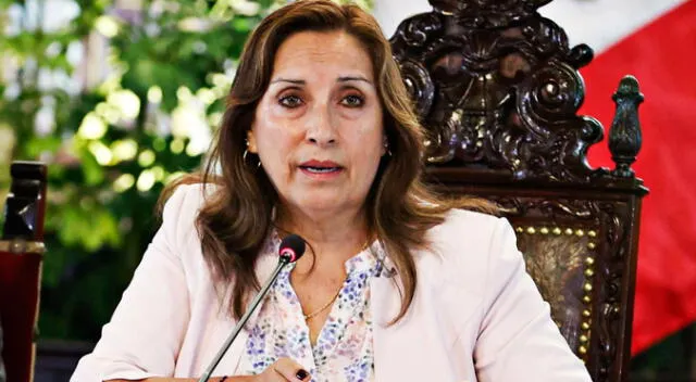 Dina Boluarte buscaría acabar con la crisis aceptando una de las principales demandas de la población: adelantar las elecciones en 2023.