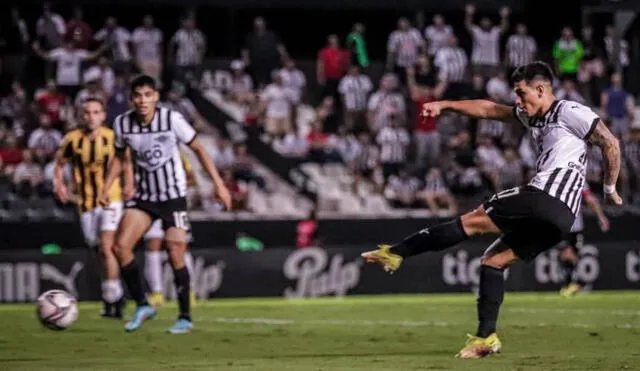 Libertad debutó con triunfo en el torneo paraguayo con gol de Villalba. Foto: @Libertad_Guma/Twitter