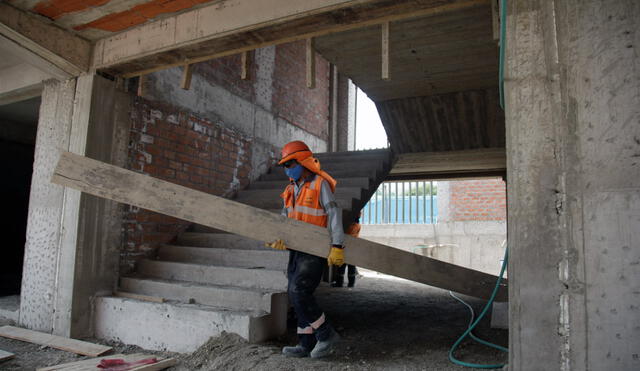 Conoce cómo puedes resolver esta molestia con tus vecinos. Foto: archivo La República