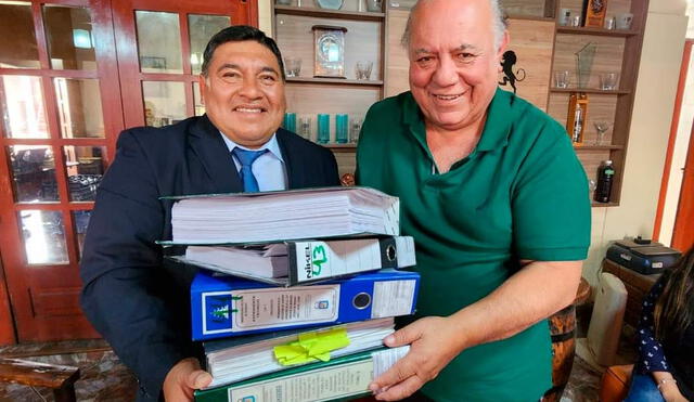 Gobernador de Tacna ejerciendo su labor desde su hogar. Foto: difusión
