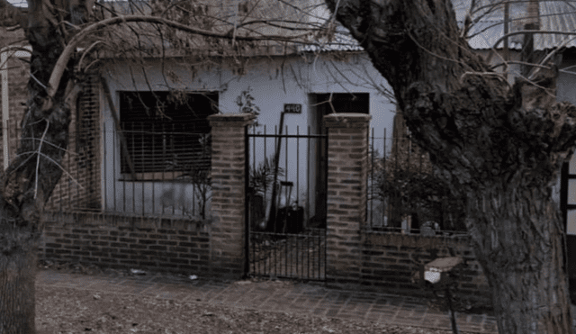 La fachada de la casa usurpada en La Plata. Foto: La Buena Info