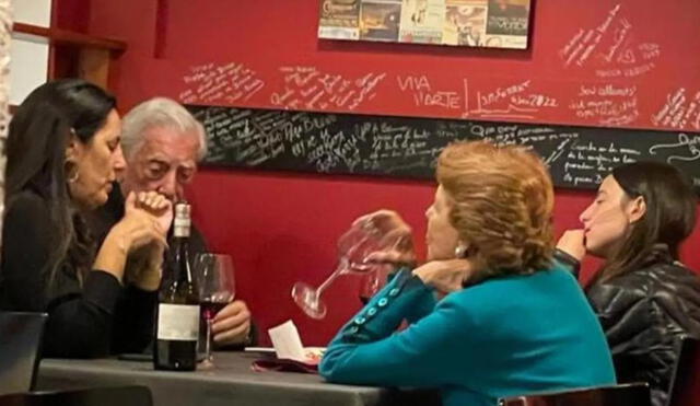 Mario Vargas Llosa vuelve a encontrarse con su exesposa. Foto: ¡Hola!