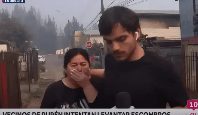 Periodista corta el reporte para consolar a damnificada. Foto: captura de pantalla/CHV Noticias