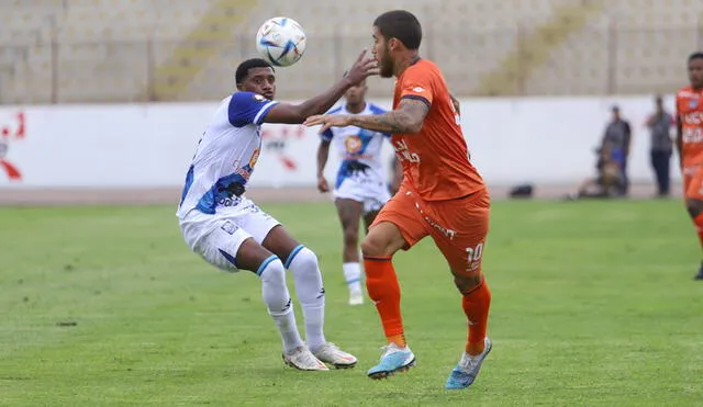 Sebastián Abreu debutó en el banquillo de la César Vallejo. Foto: Liga 1