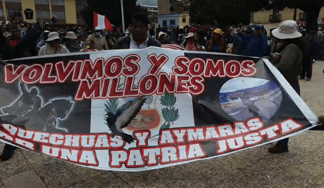 Estudiantinas en las calles de Juliaca protestan contra Dina Boluarte. Foto: captura de LR Sur