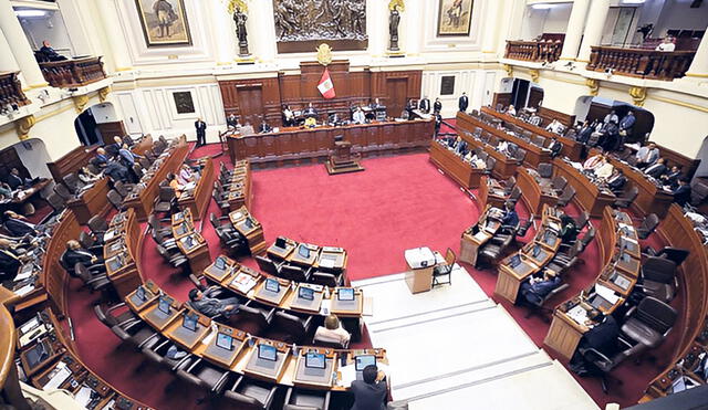 Los integrantes de la principal sede del Legislativo son desaprobados por el 89% de peruanos, según el IEP. Foto: y Video: Congreso TV