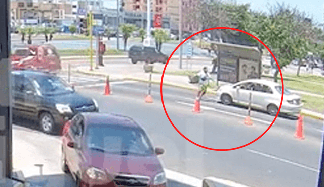 Sicarios asesinaron a casi toda una familia frente a plaza San Miguel. Foto: captura de video de Municipalidad de San Miguel