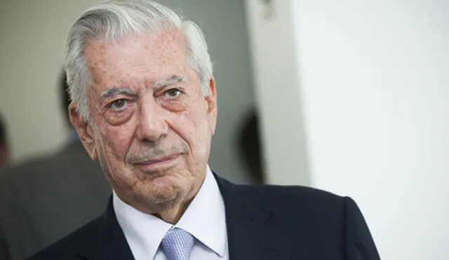 Mario Vargas Llosa hará historia al ser el primer miembro de la Academia de Francesa de la Lengua. Foto: EFE