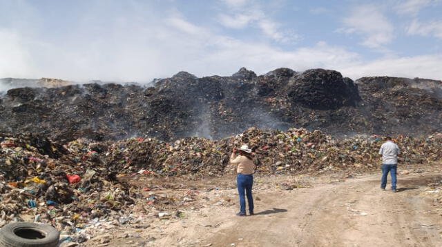 Botadero del Cerro Intiorko es un peligro para los ciudadanos de Tacna. Foto: Liz Ferrer / La República