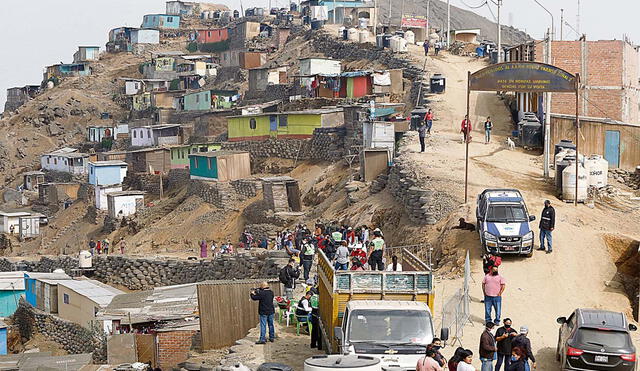 Peligro. Viviendas en las laderas de los cerros corren riesgo ante un movimiento sísmico. Foto: difusión