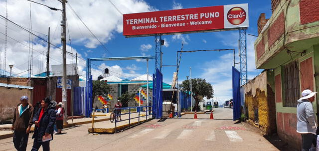 Terminal Terrestre Puno vuelve a funcionar después de 38 días. Foto: Kleber Sánchez/LR Sur