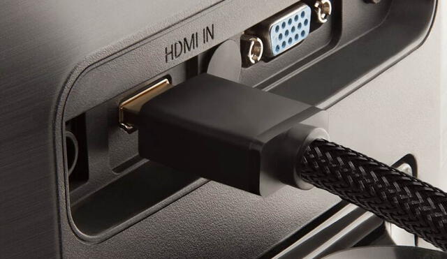 El HDMI es una interfaz que nació derivada del DVI. Foto: Geeknetic