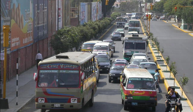 Con este programa se busca modernizar el transporte en Trujillo. Foto: La Repúnl